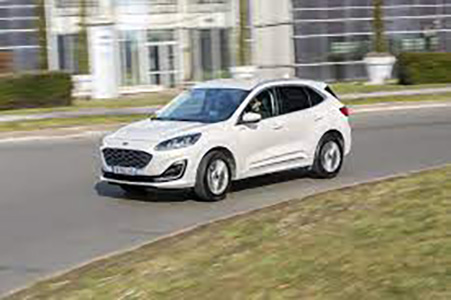 ford — kuga voiture de tourisme