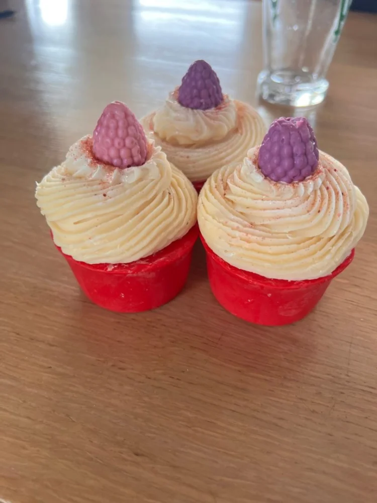 savonneriefleursdesel — soapcake coco fruits