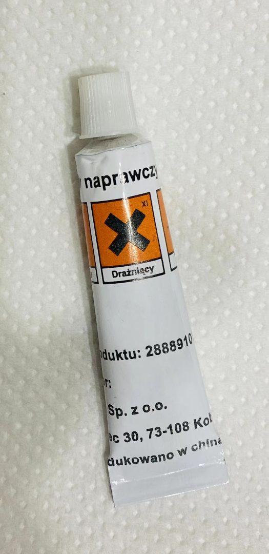 bicycle tire repair kit — rubber solution