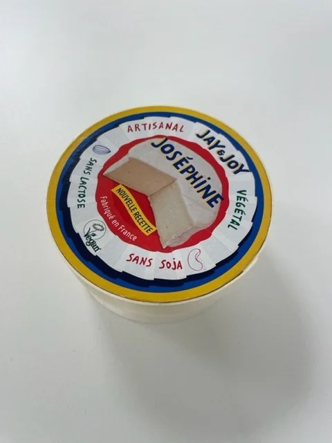 joséphine: alternative végétale fermentée et affinée au lait d'amande — joséphine