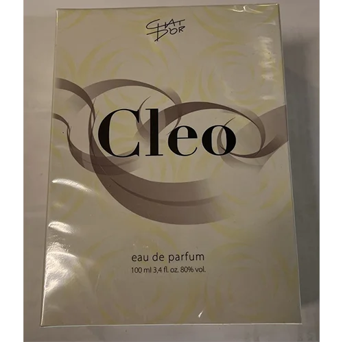 CHAT D'OR — Cleo