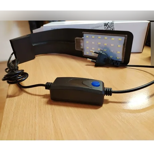 LAMPKA AKWARIOWA 8.7W